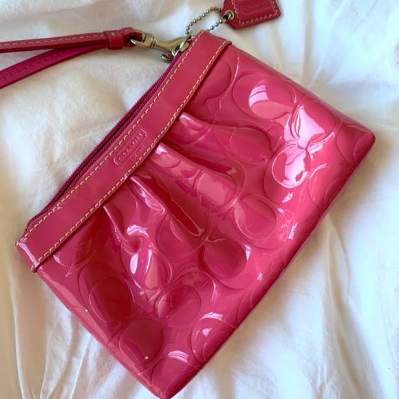 COACH wristlet - Picture 2 of 4